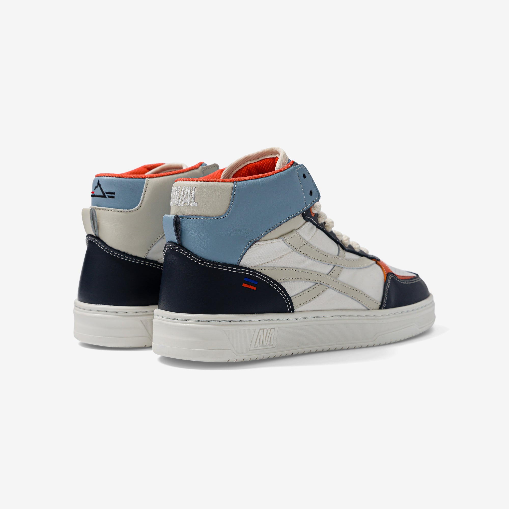 Caval Pvc Les CAVAL x Saint James - Mid, sneakers asymétriques, éco-responsables ...
