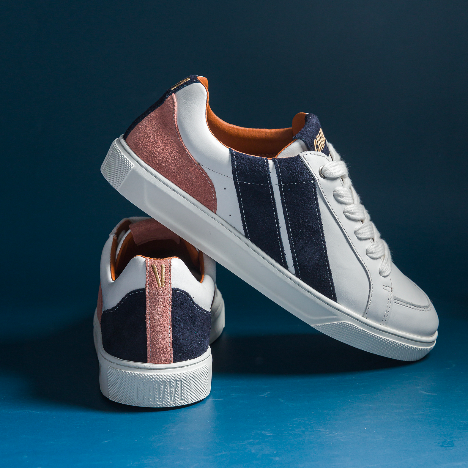 Night Pink - Archives