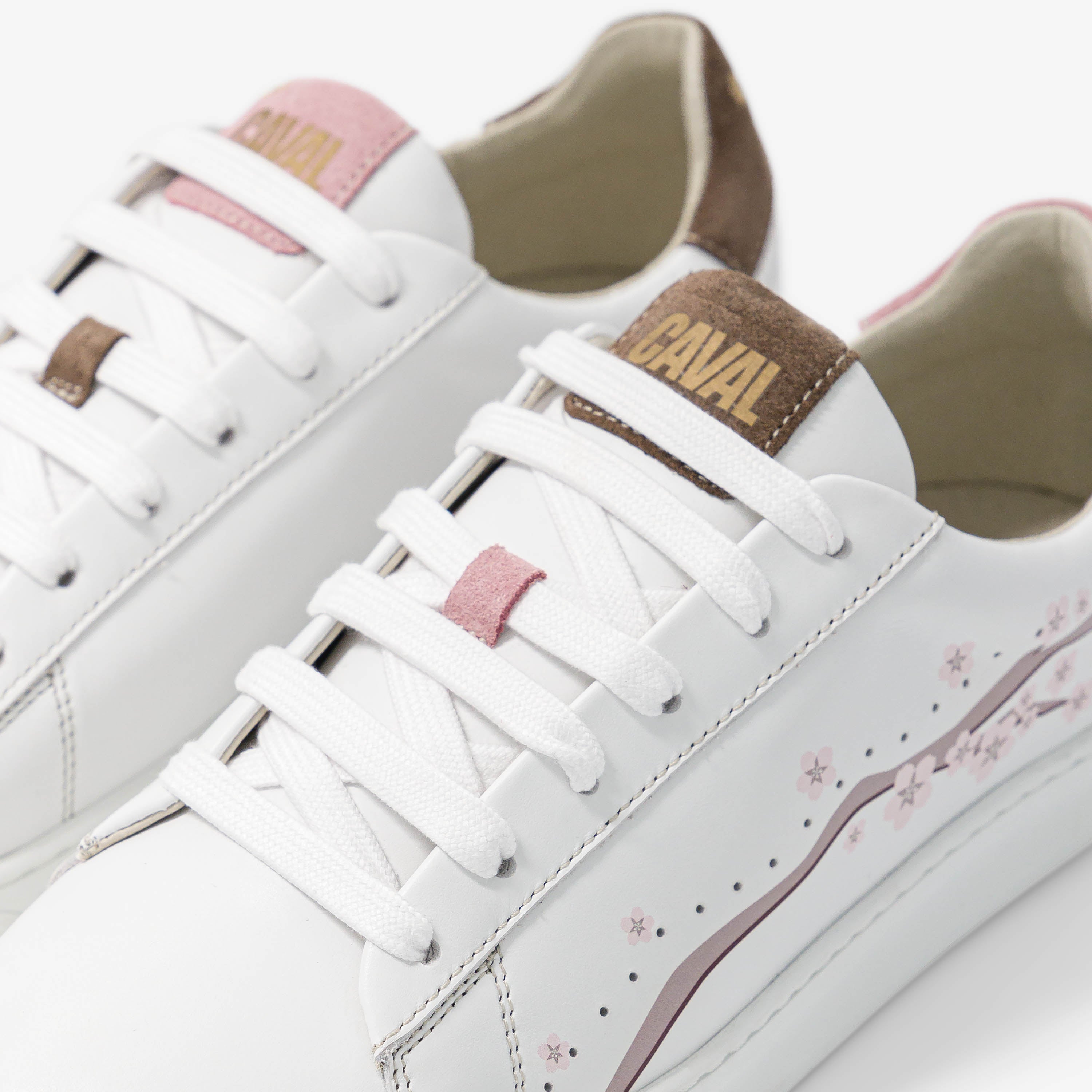 Pink Sakura: asymmetrical, eco-friendly, made-in-Europe sneakers