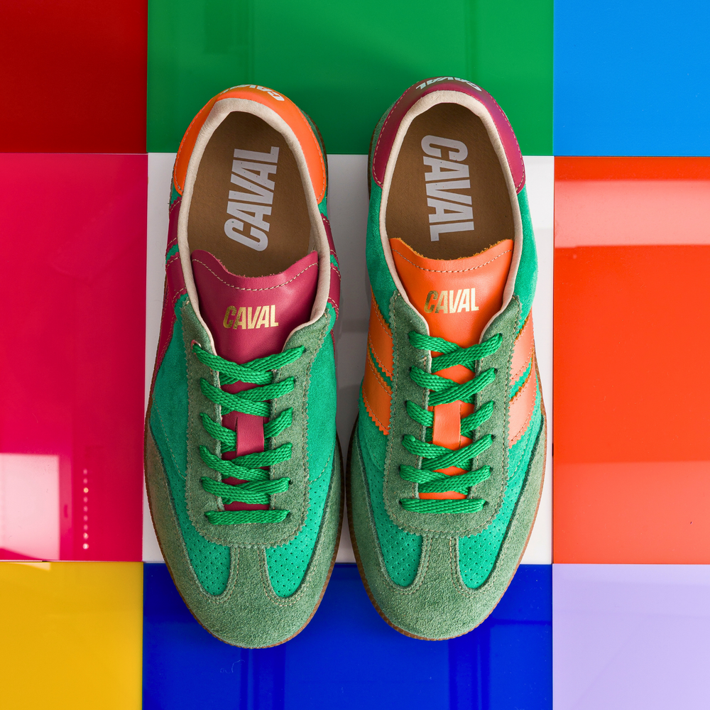 Green Kiss - Archives